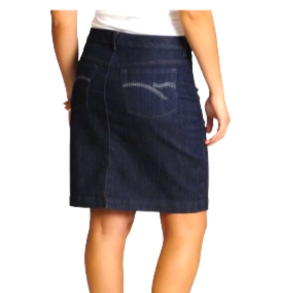 Gloria Vanderbilt Amanda Classic Fit Skirt Dark Wash size 6